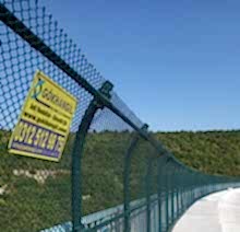 Gökhangil Tel Örgü ve Çit Sistemleri, Anti Vandalizm, Beton Direk, Çelik Ağ, Ferforje, Galvanizli Yaya Korkuluğu, Halı Saha, J-9, Jiletli Tel, Kafes Tel, Panel Çit, Pvc Kafes Tel, Raylı Kapılar ve Personel Kapısı, Yaya Korkuluğu, Yüksek Güvenlik Çit